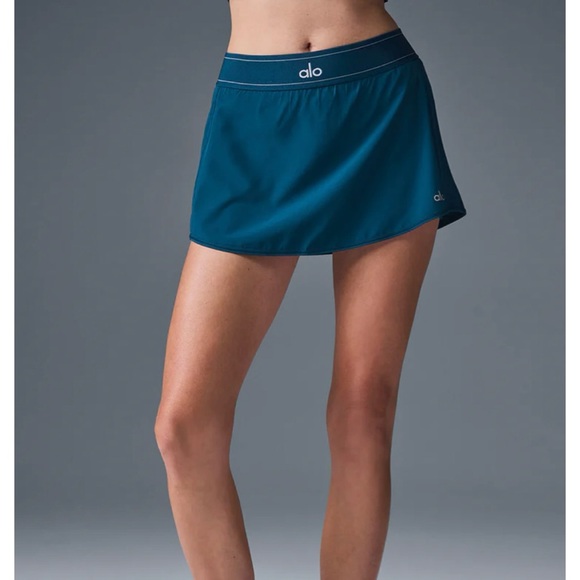 Alo Match Point Tennis Skirt NWT Eclipse Blue - Picture 1 of 4